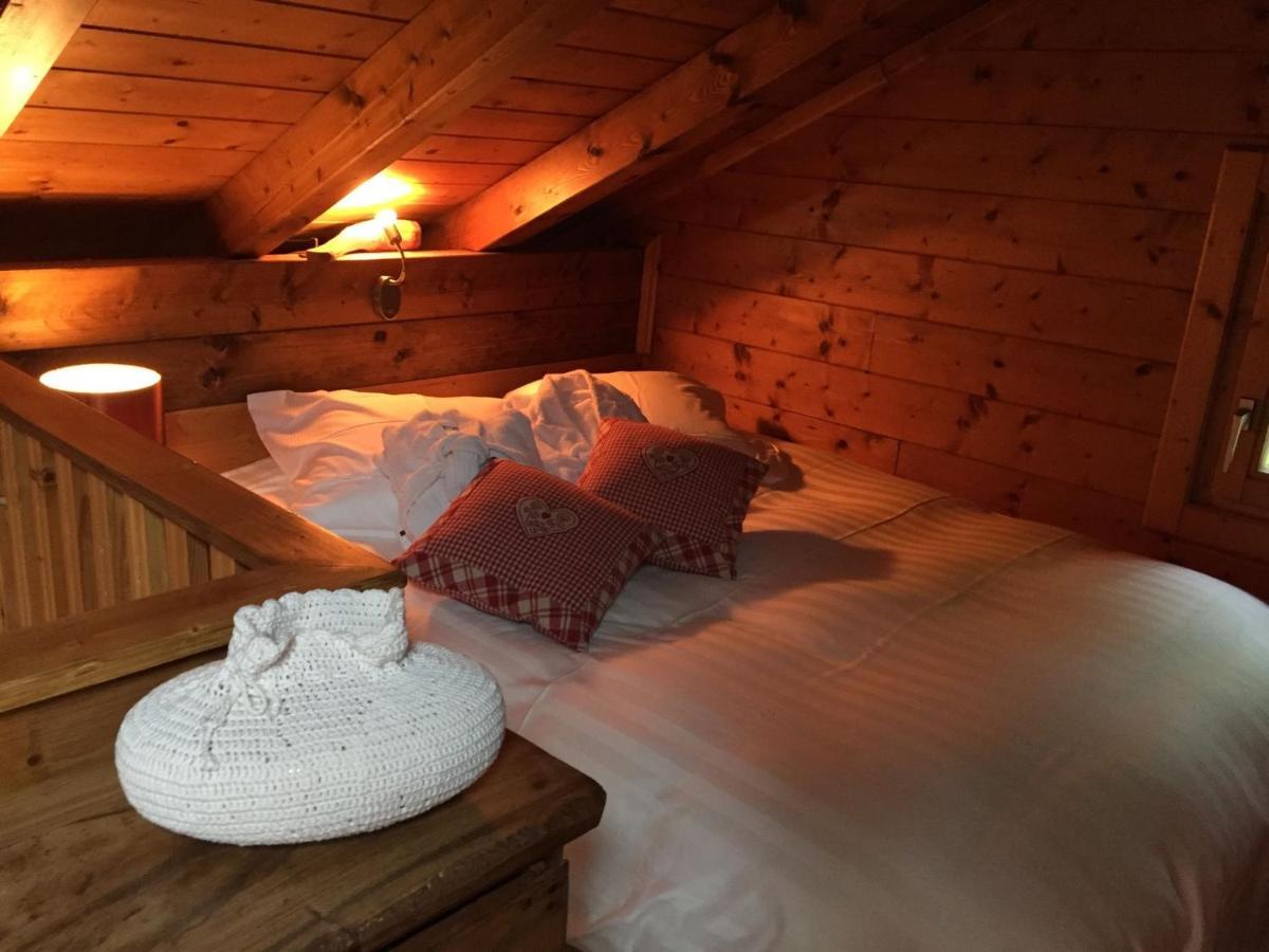 Cosy Chalet With Private Sauna In Bousseviller Quarto foto